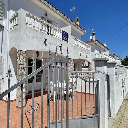 Casa La Vinya 16 3d Holiday home L'Escala
