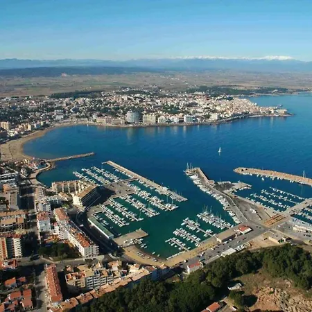 Casa La Vinya 16 3d * L'Escala